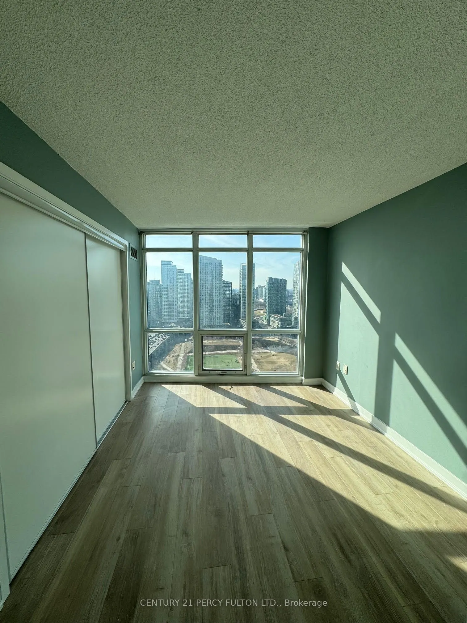 11 Brunel Court, #3115