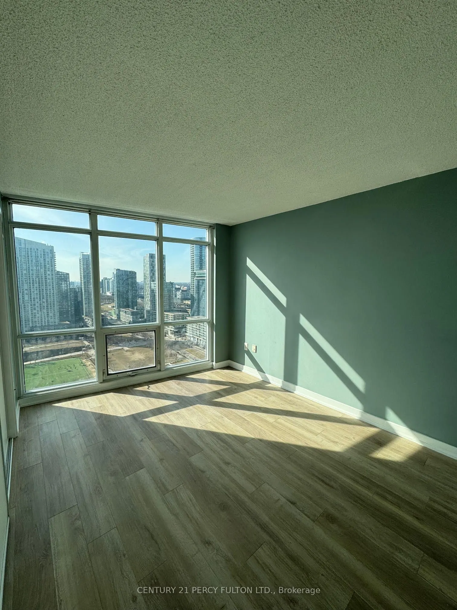11 Brunel Court, #3115