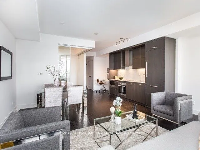 3018 Yonge Street, #906