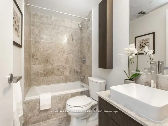 3018 Yonge Street, #906