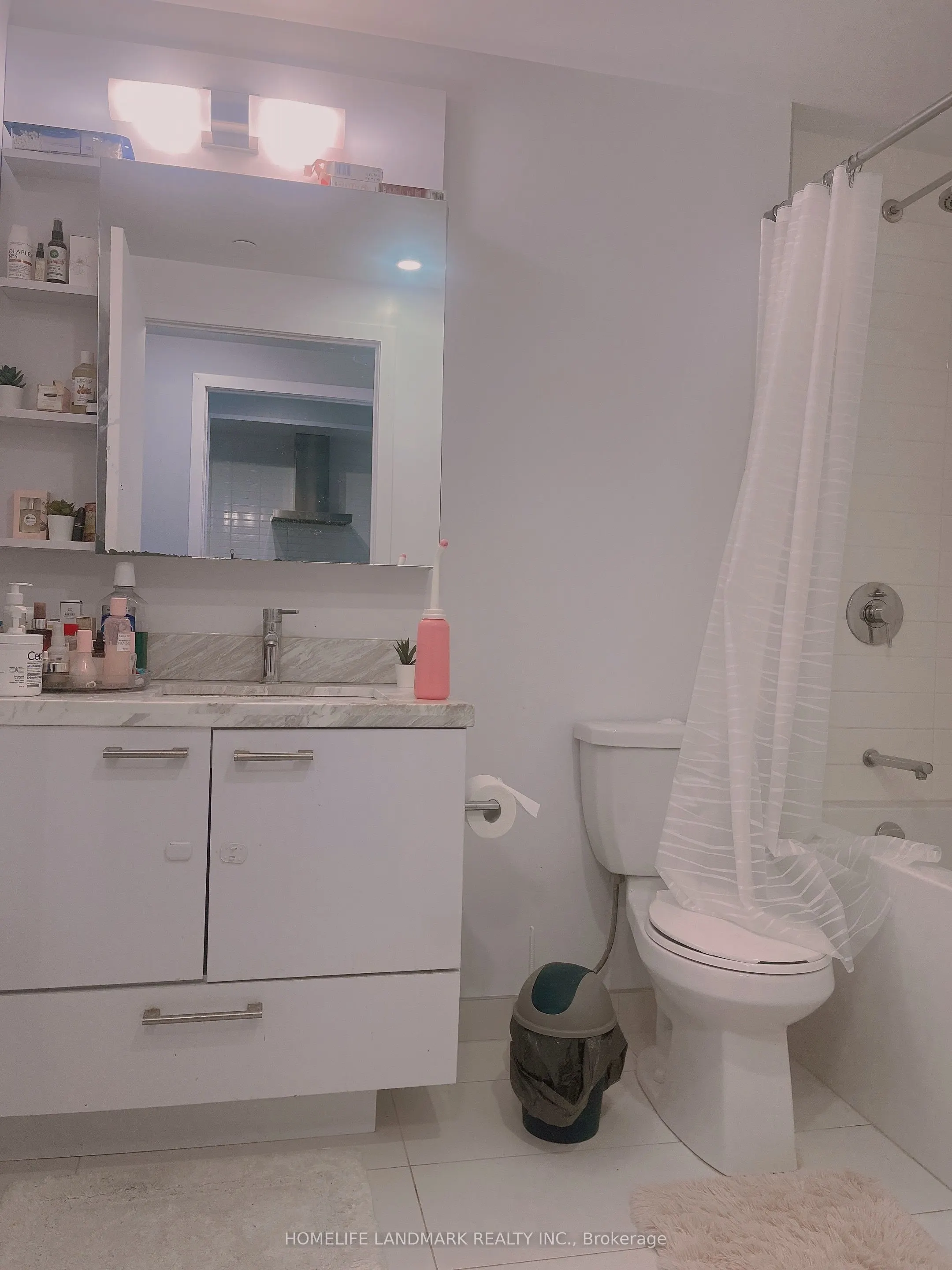 2221 Yonge Street, #1610