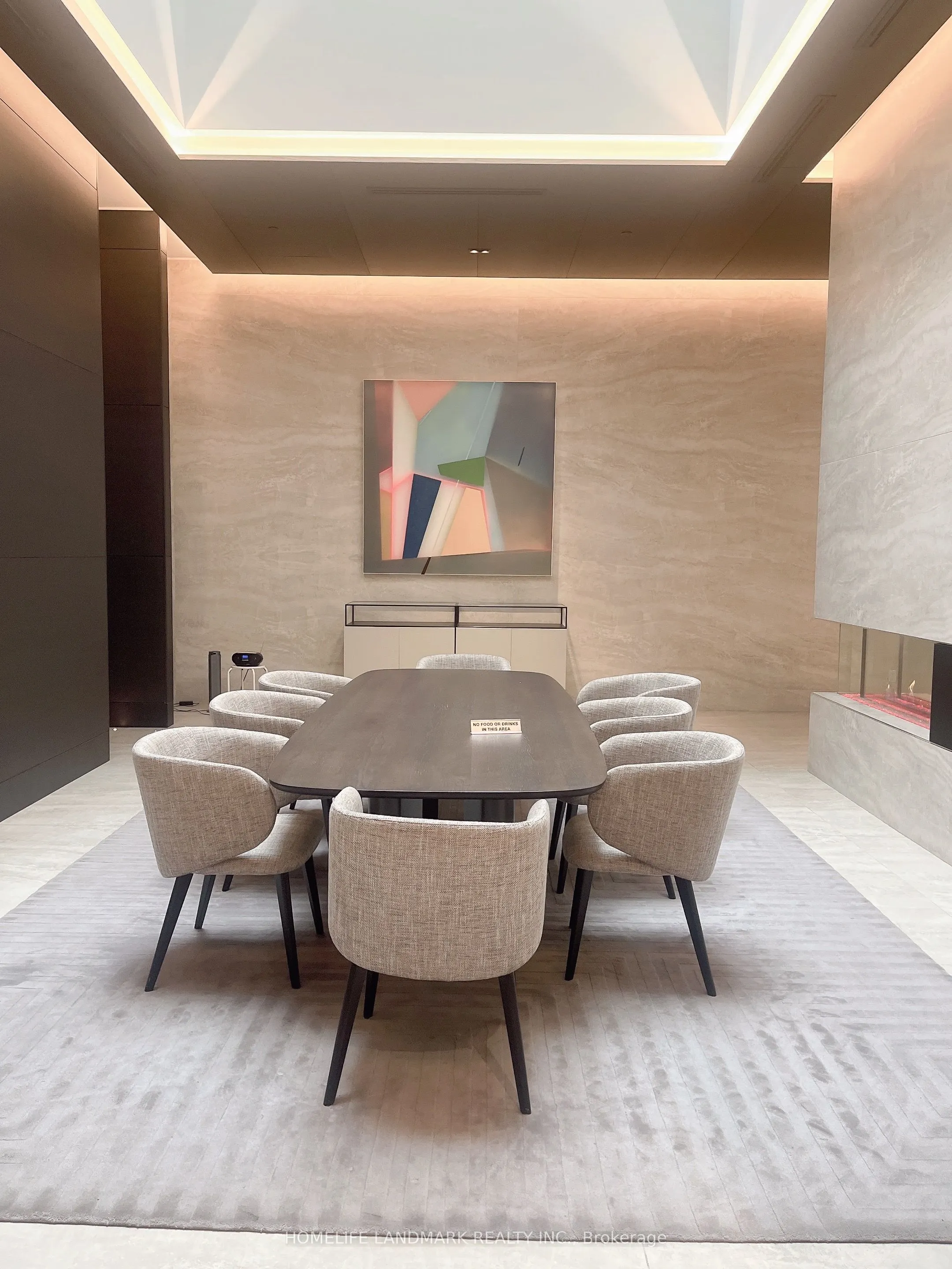 2221 Yonge Street, #1610