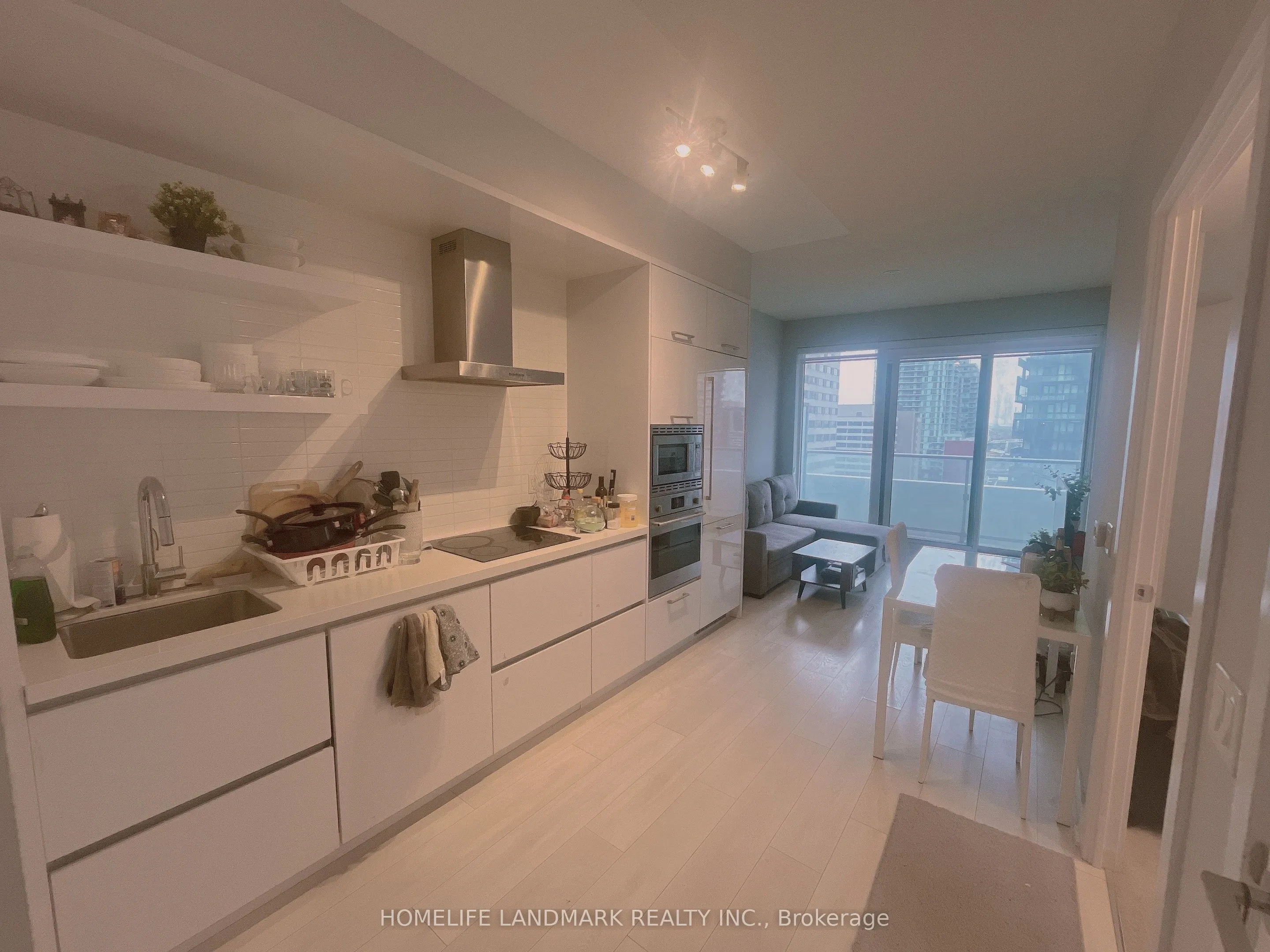 2221 Yonge Street, #1610