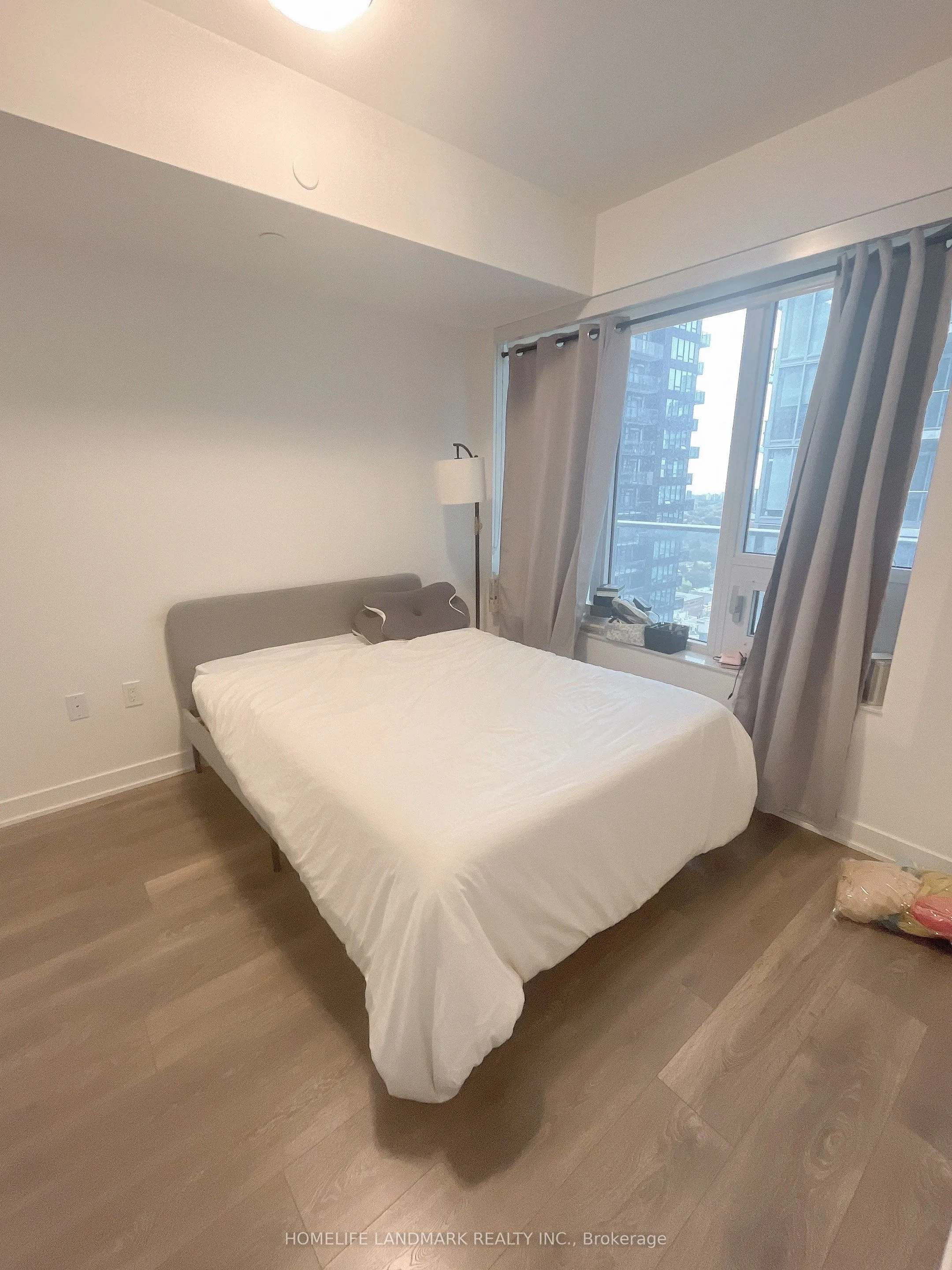 99 Broadway Avenue, #3205