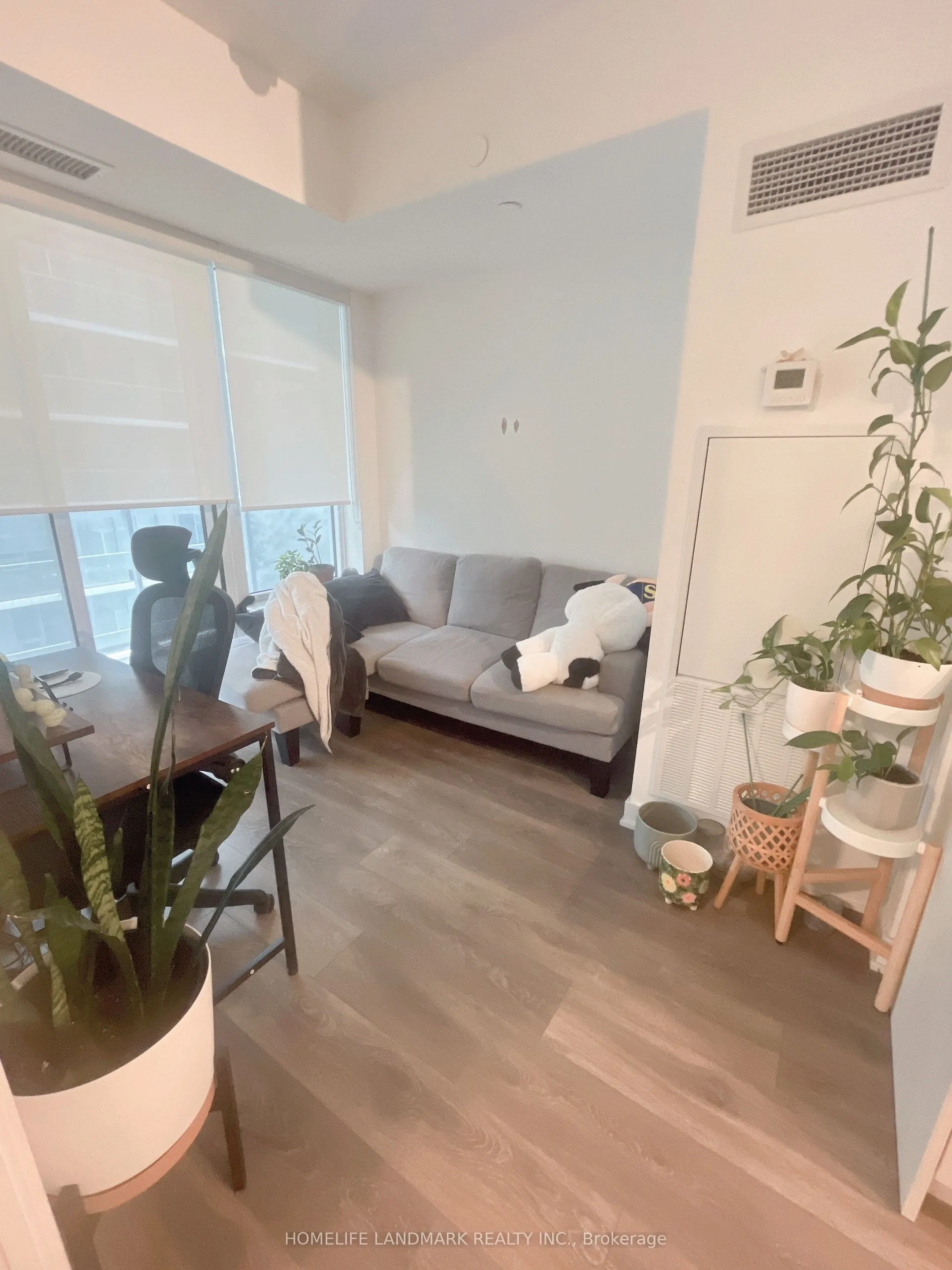 99 Broadway Avenue, #3205