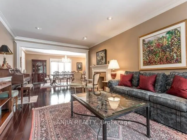 21 Tahoe Court