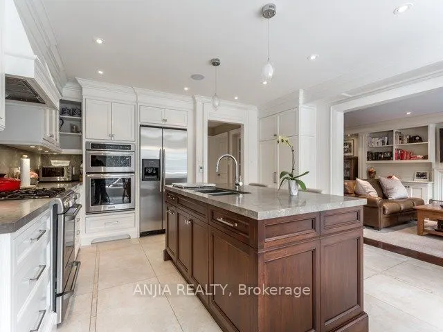 21 Tahoe Court