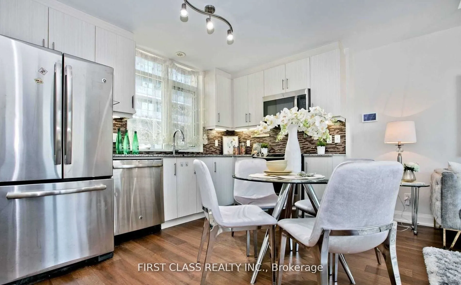 367 Beecroft Road, #Th-111