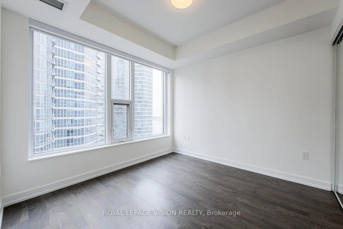 10 York Street, #2207