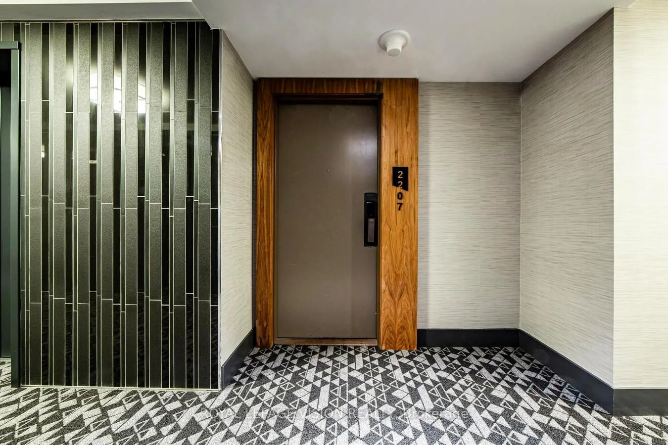 10 York Street, #2207