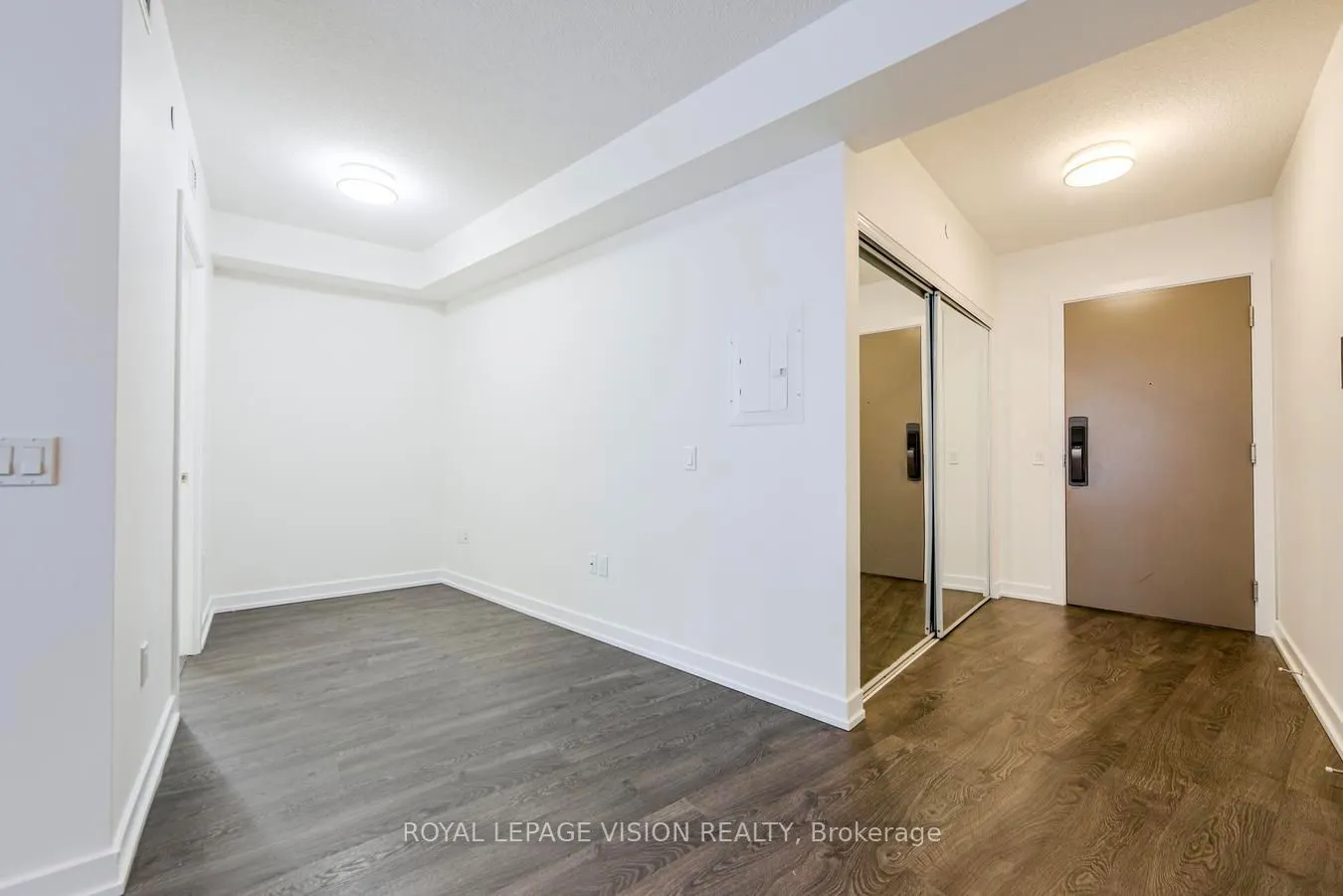 10 York Street, #2207