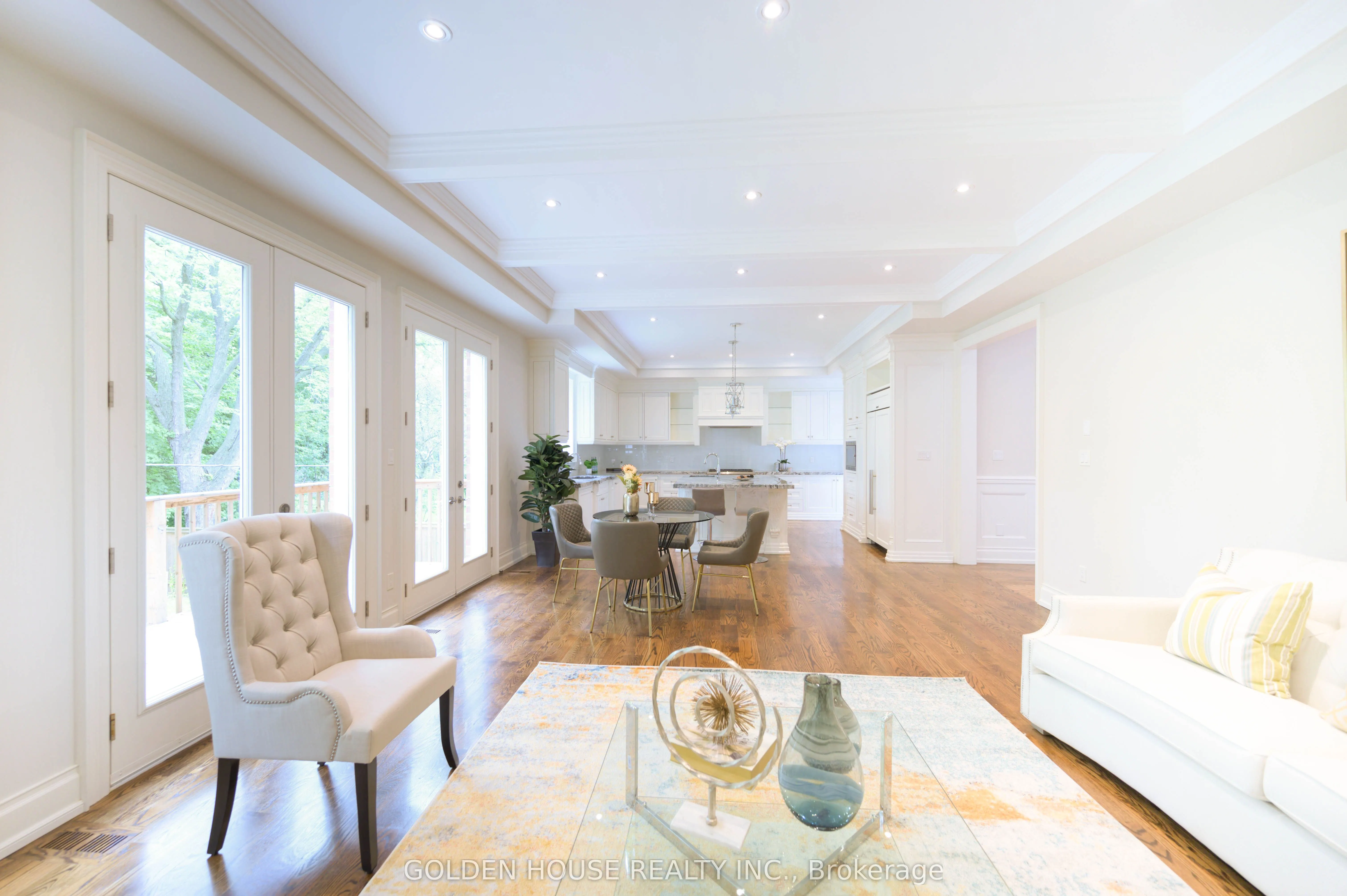 10 Brucedale Crescent