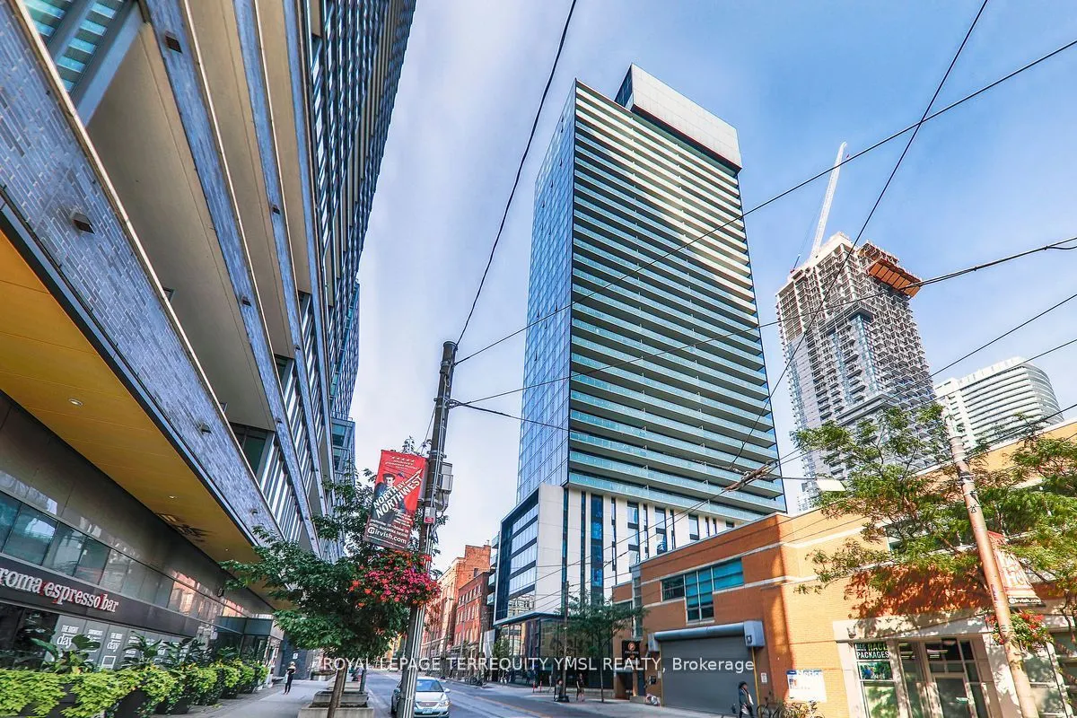 11 Charlotte Street, #510
