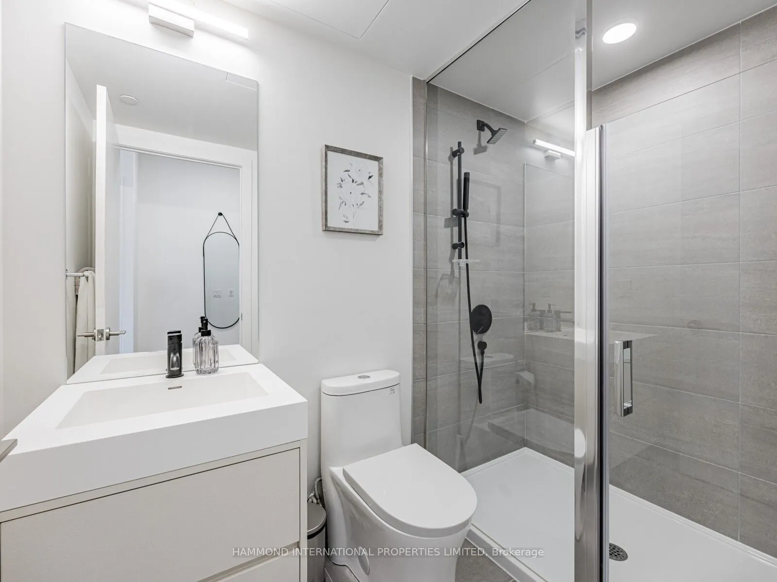 9 Tecumseth Street, #524