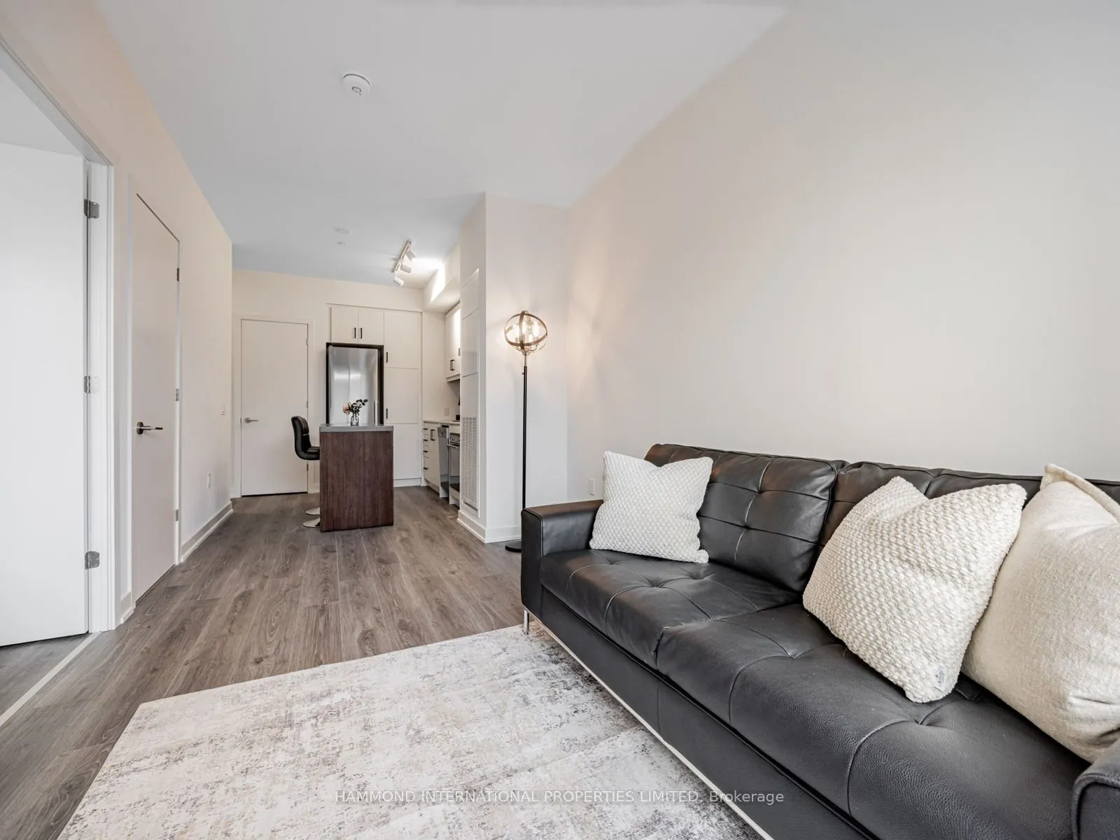 9 Tecumseth Street, #524