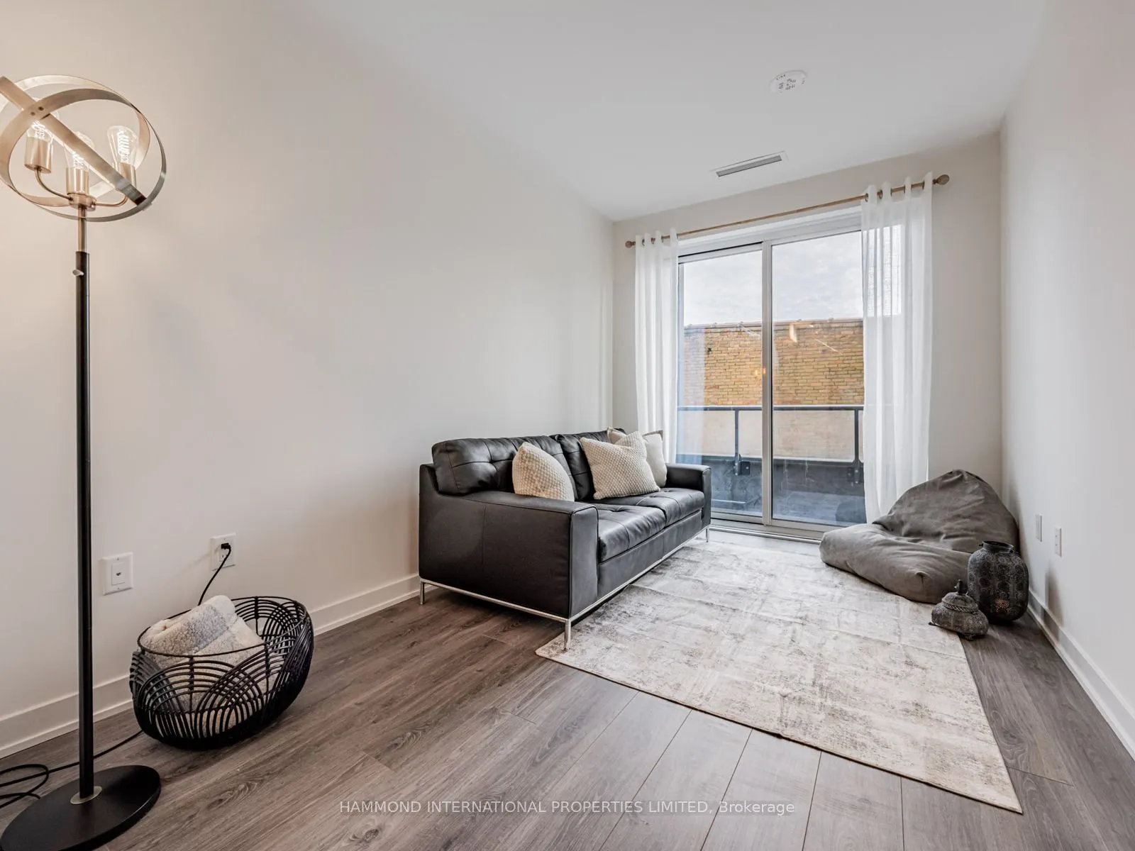 9 Tecumseth Street, #524