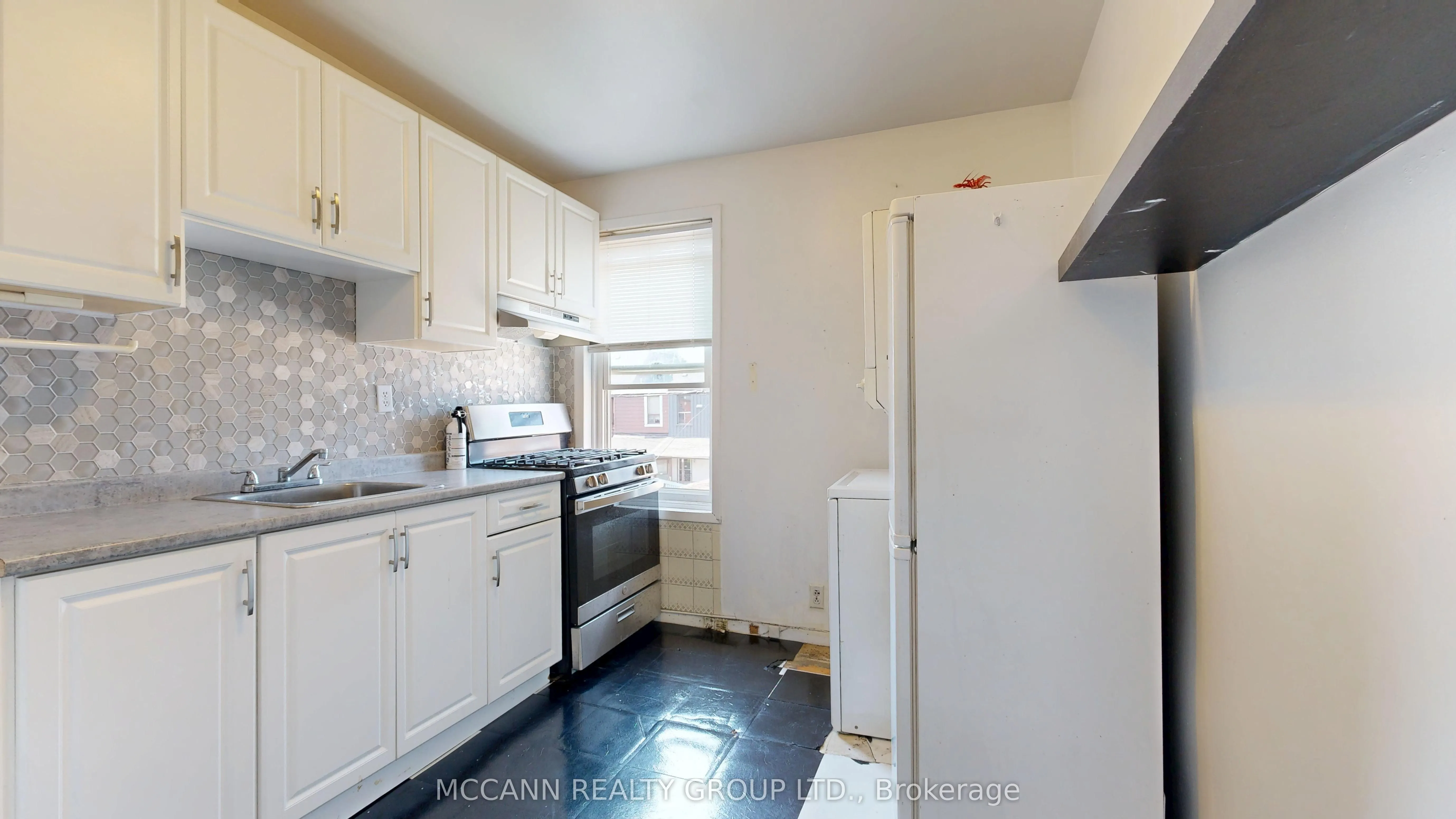 32 Macklem Avenue, #Upper