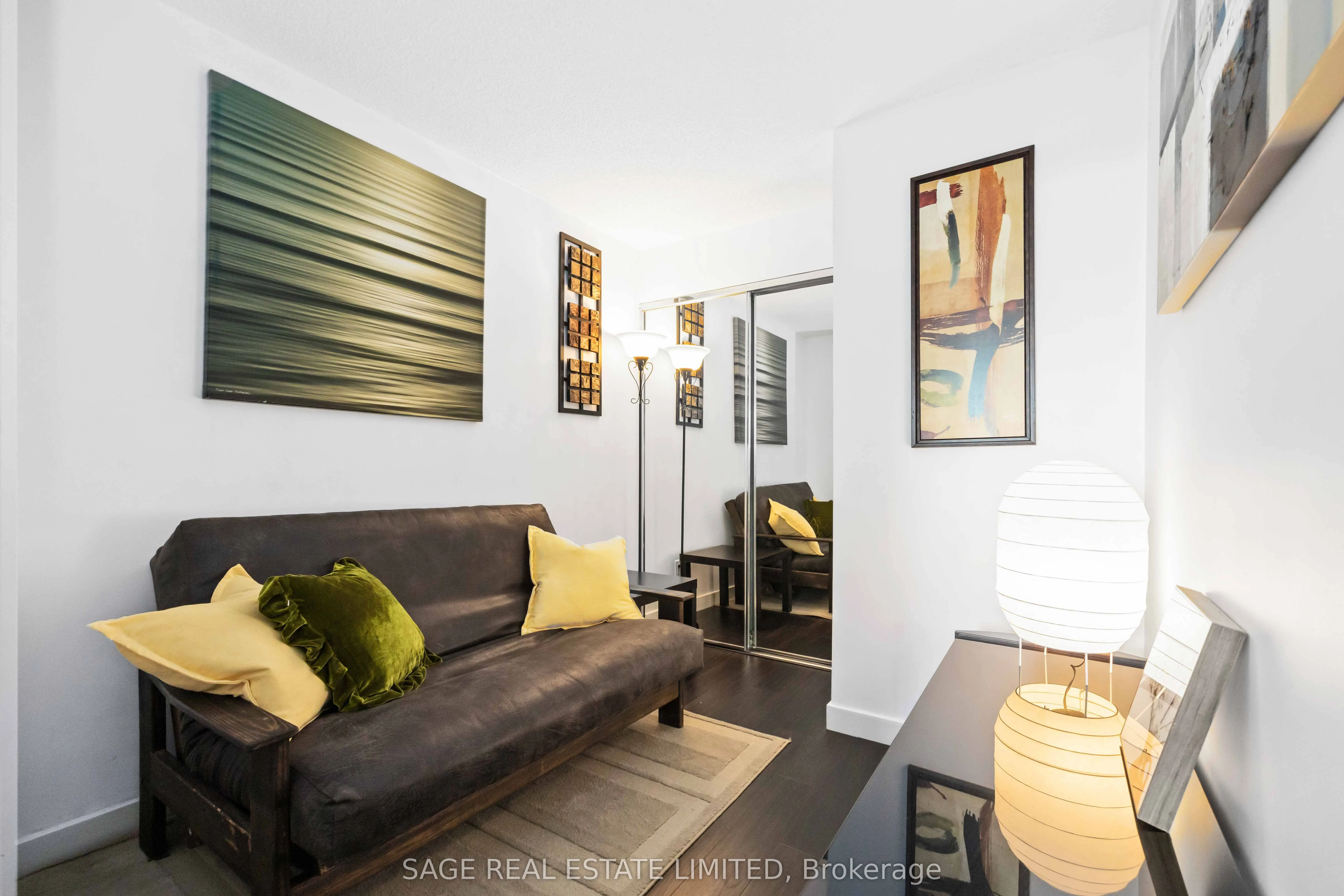 320 Richmond Street E, #1115