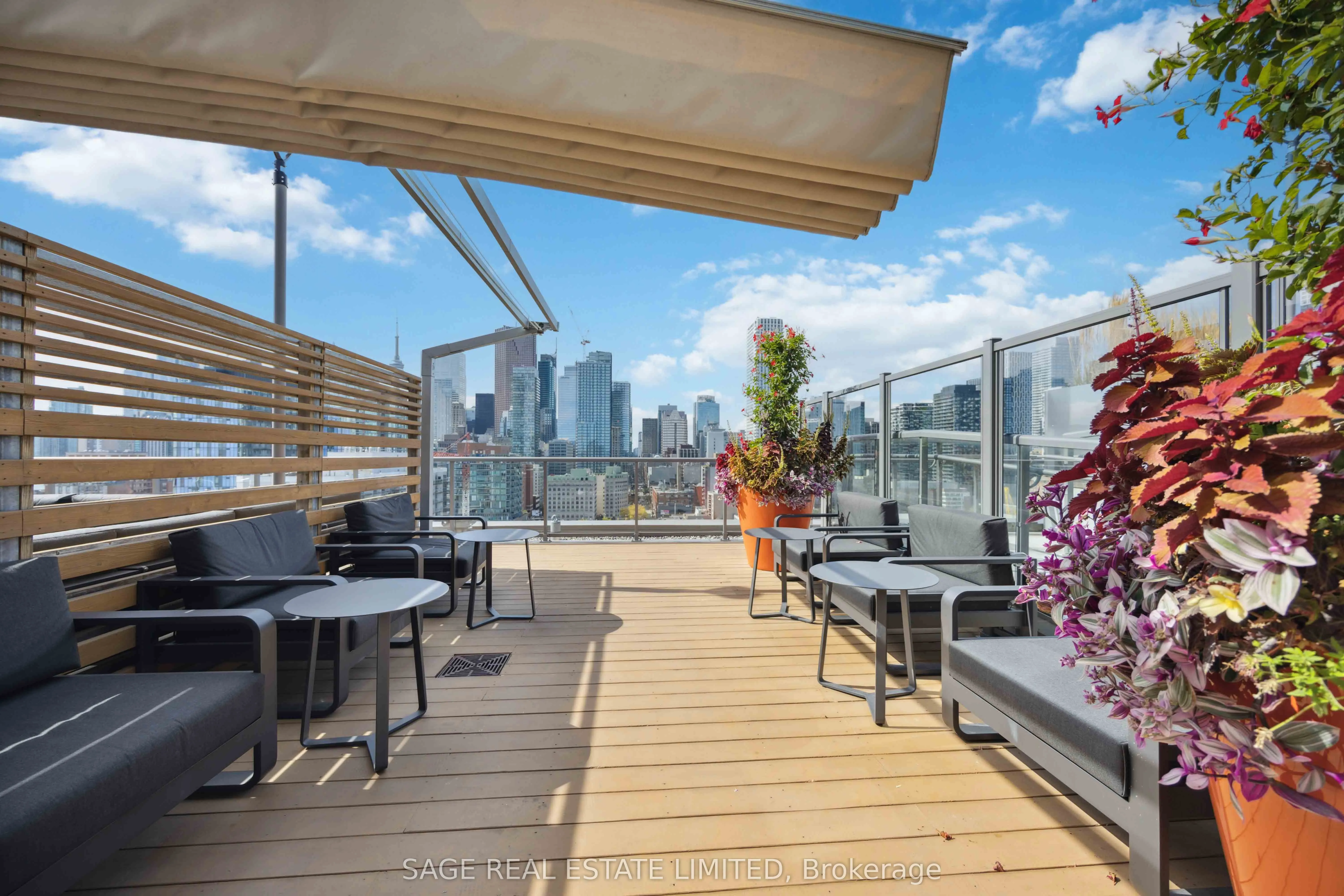 320 Richmond Street E, #1115