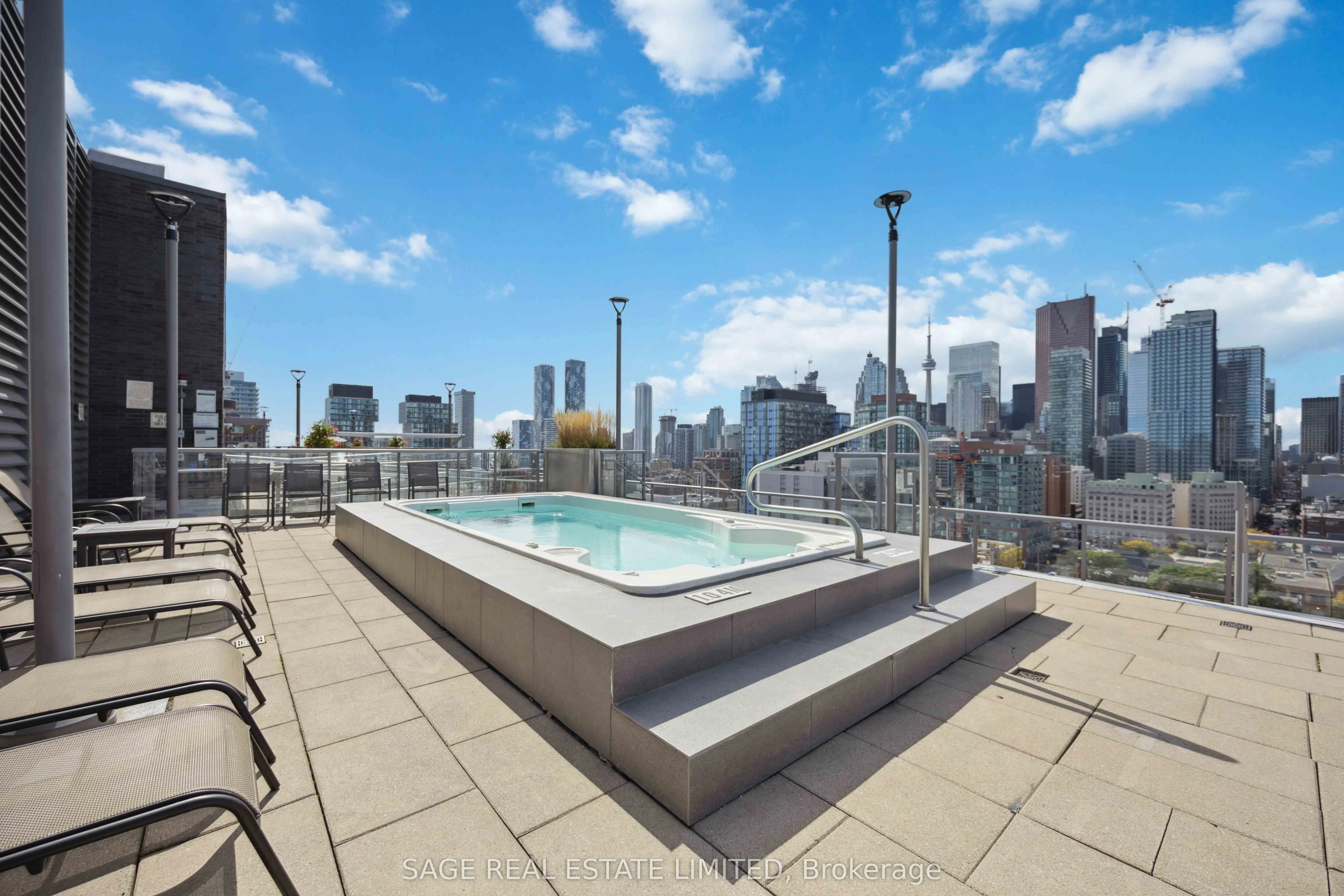 320 Richmond Street E, #1115