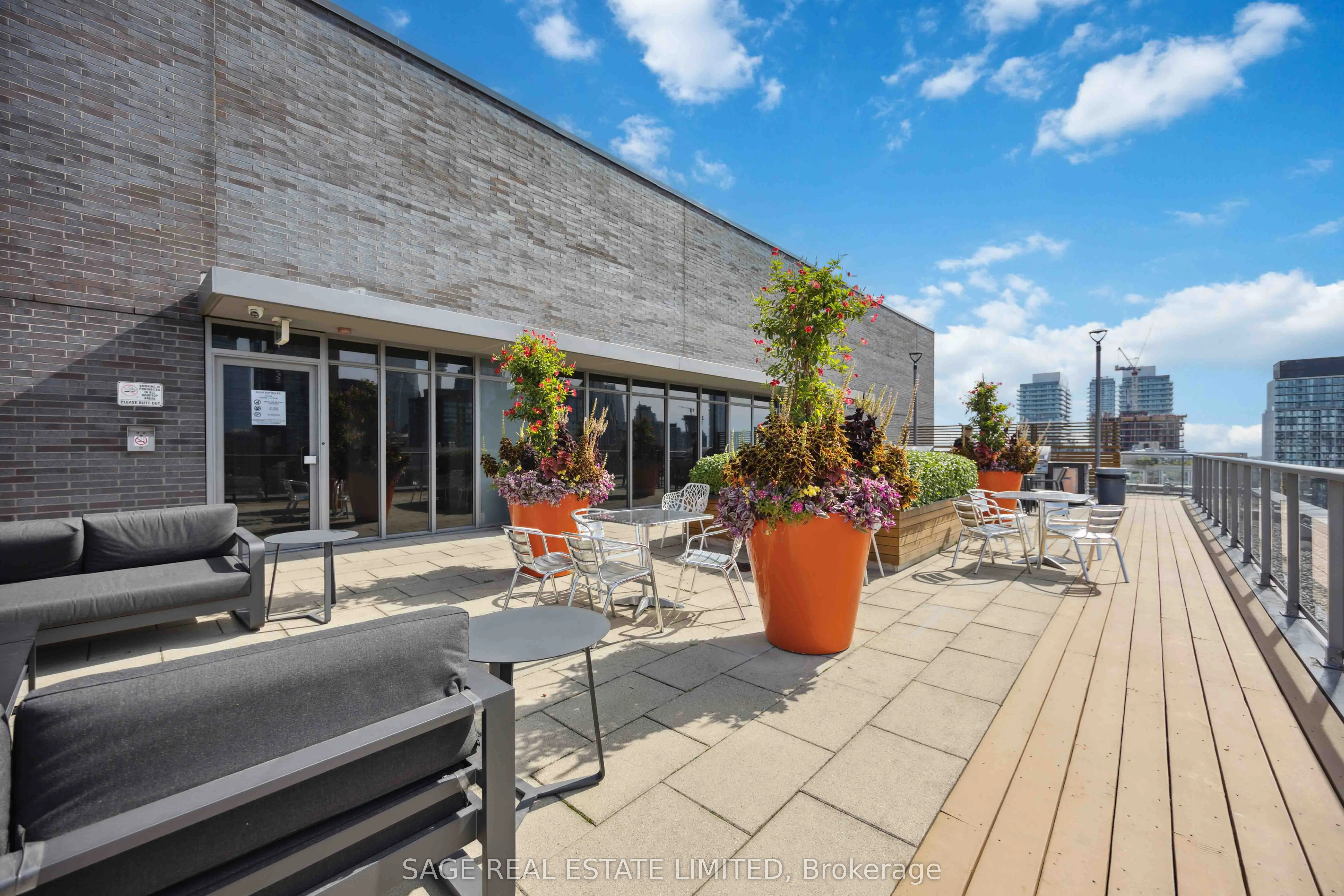 320 Richmond Street E, #1115
