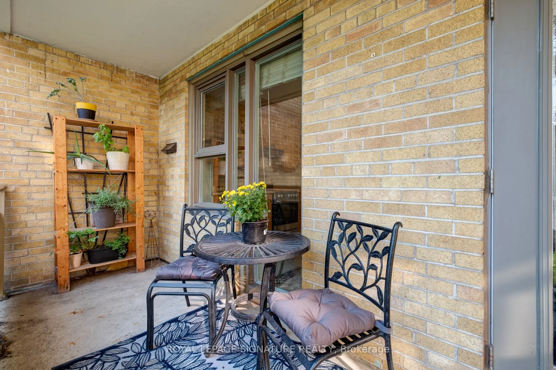 8 Corinth Gardens, #3
