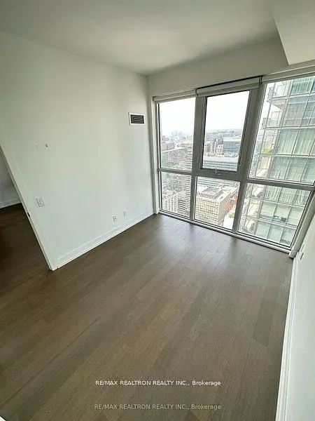 7 Grenville Street, #4313