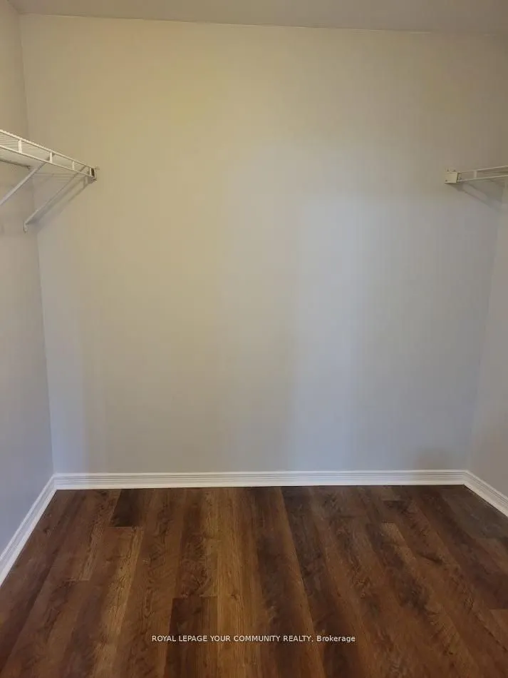503 Beecroft Road, #301