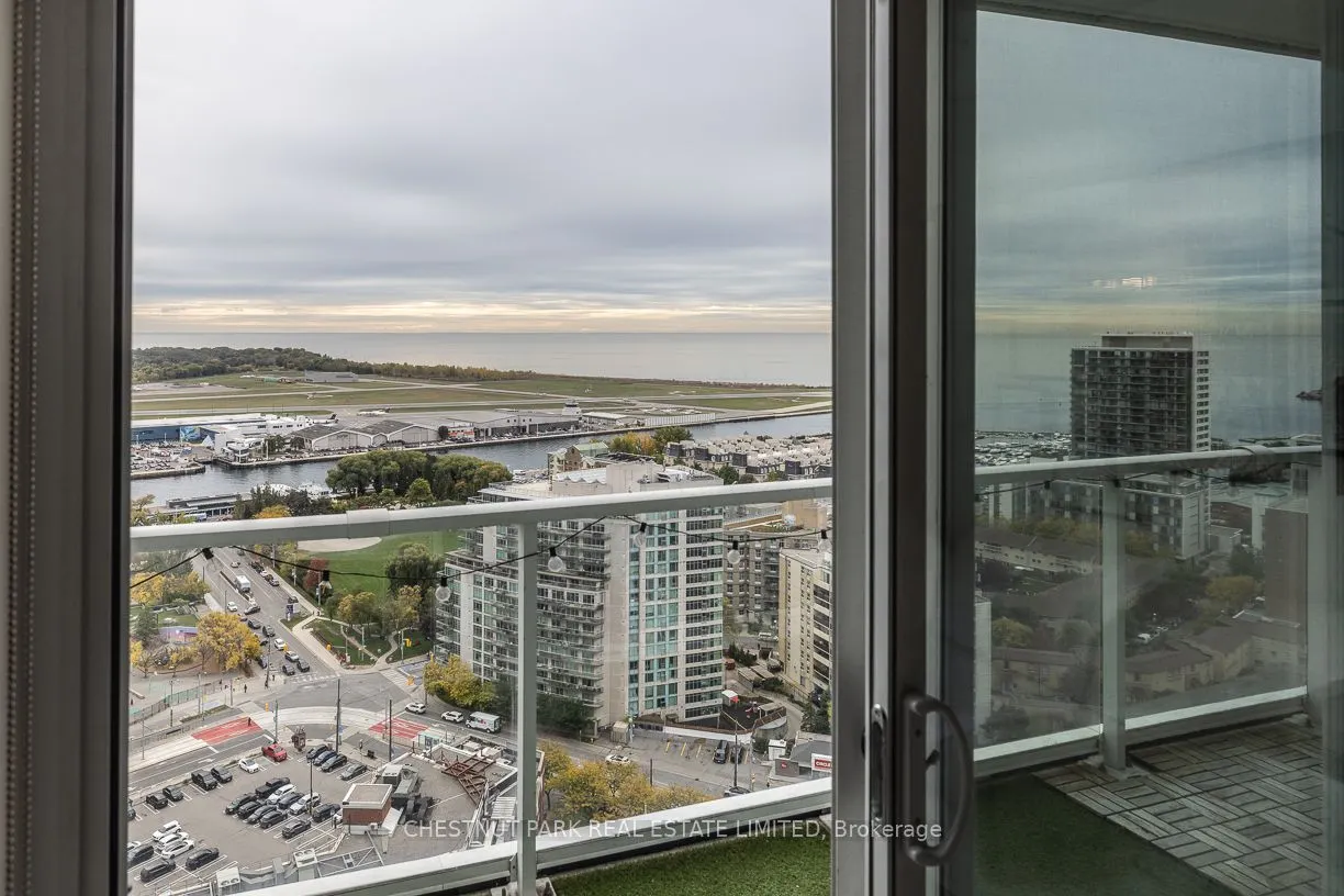 17 Bathurst Street, #3116