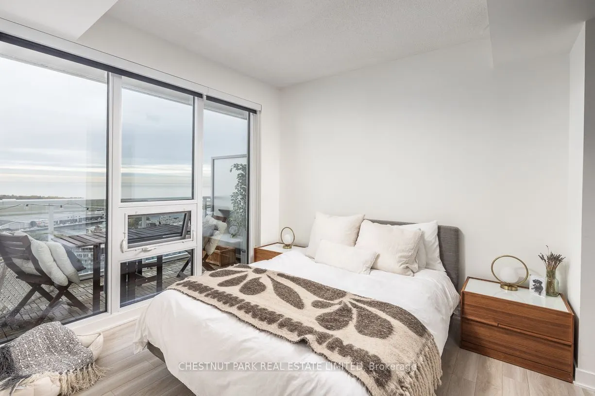 17 Bathurst Street, #3116