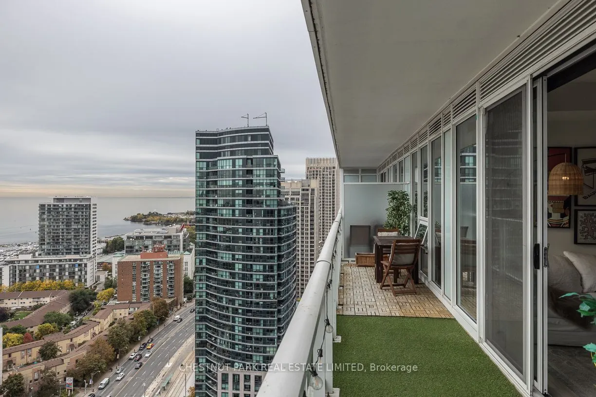 17 Bathurst Street, #3116