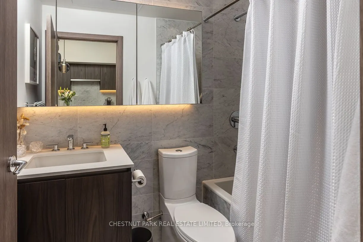 17 Bathurst Street, #3116