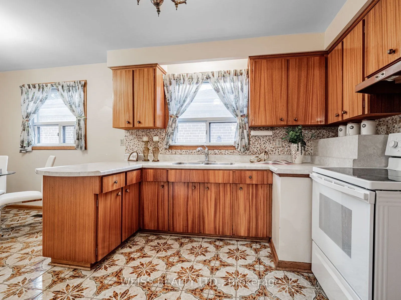 56 Ranee Avenue