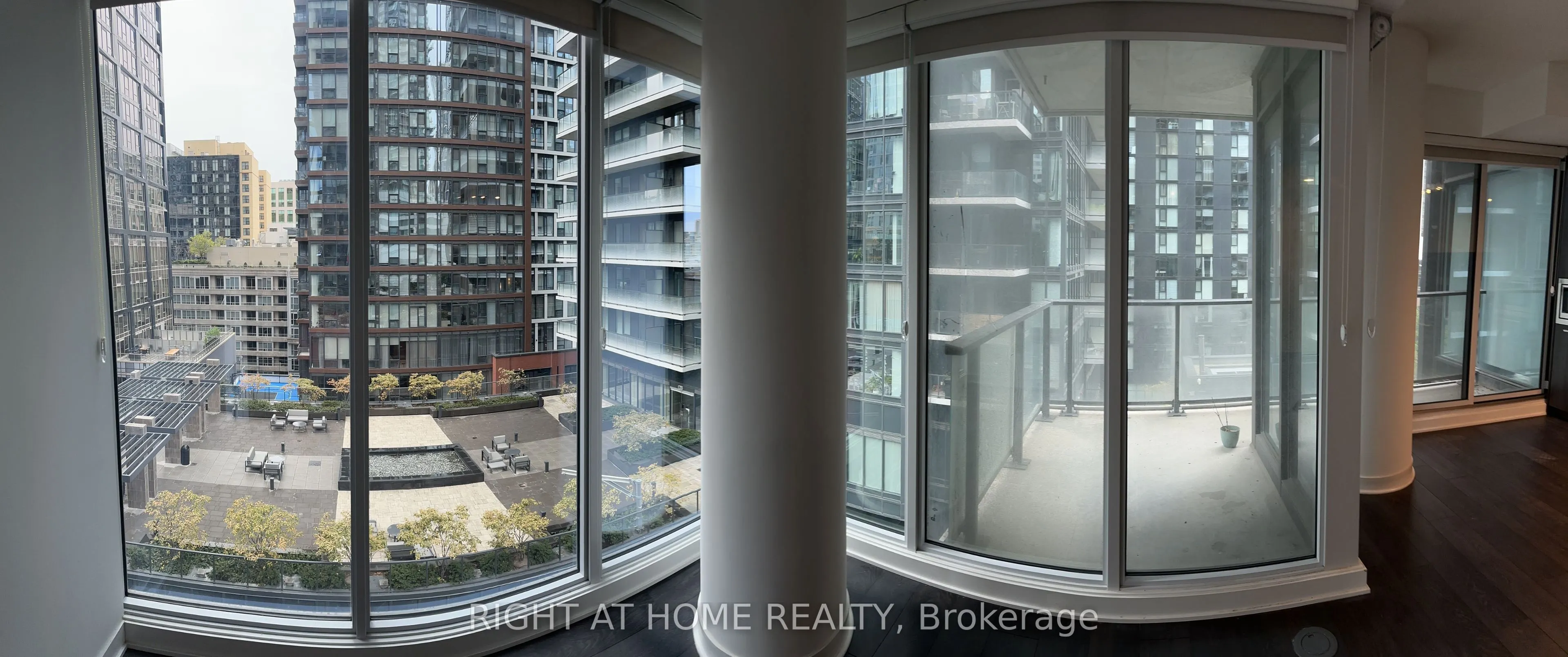 125 Blue Jays Way, #1202