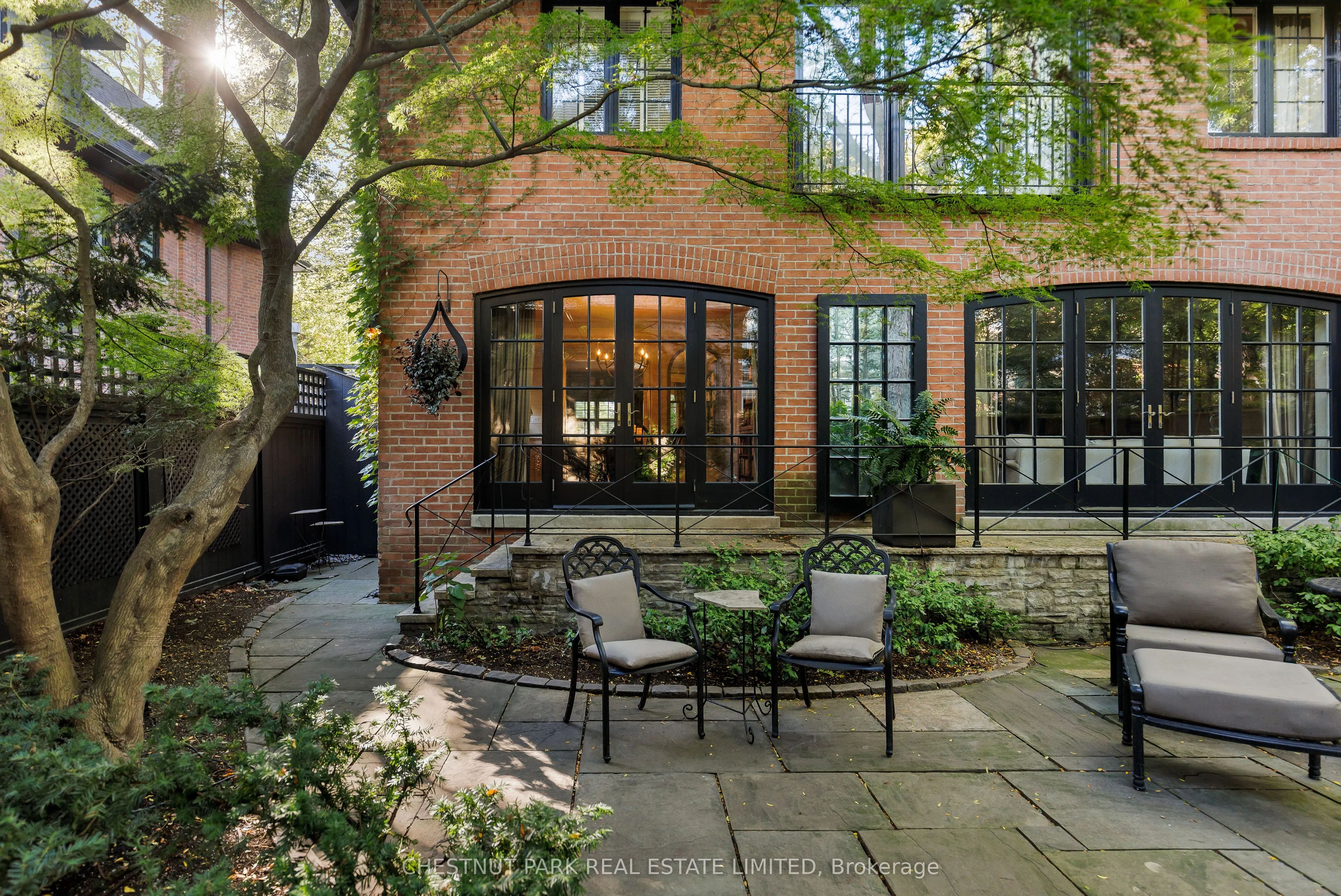 20 McKenzie Avenue