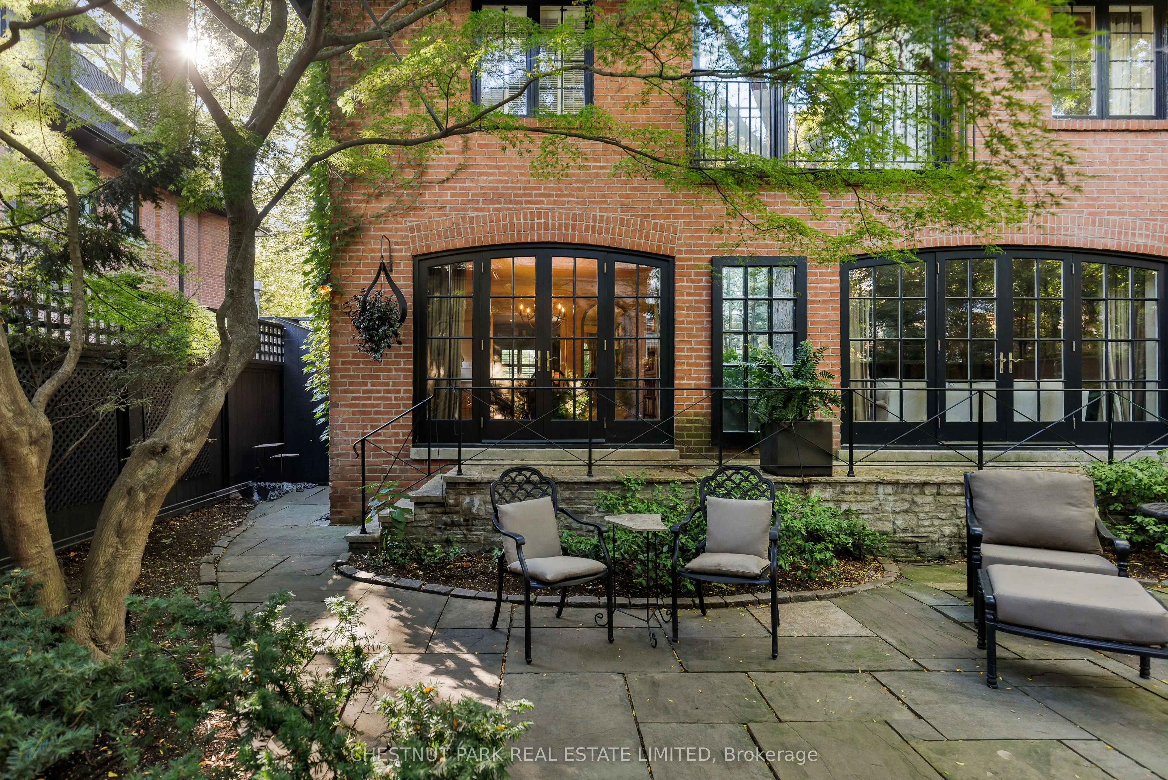 20 McKenzie Avenue