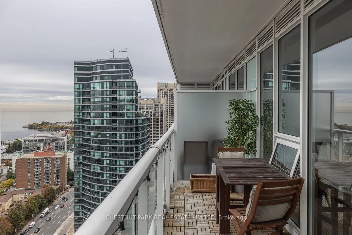 17 Bathurst Street, #3116