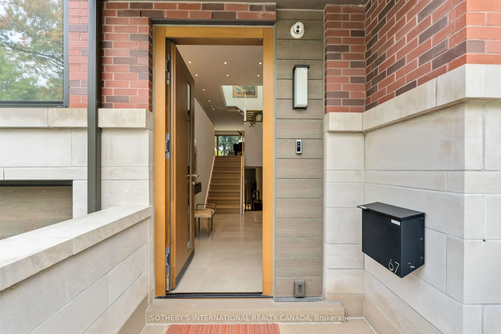 67 Heath Street W