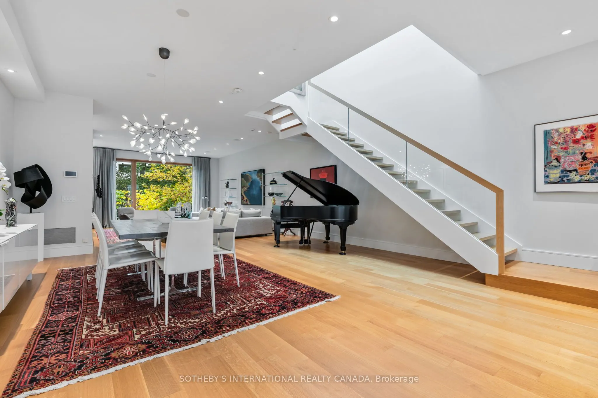 67 Heath Street W