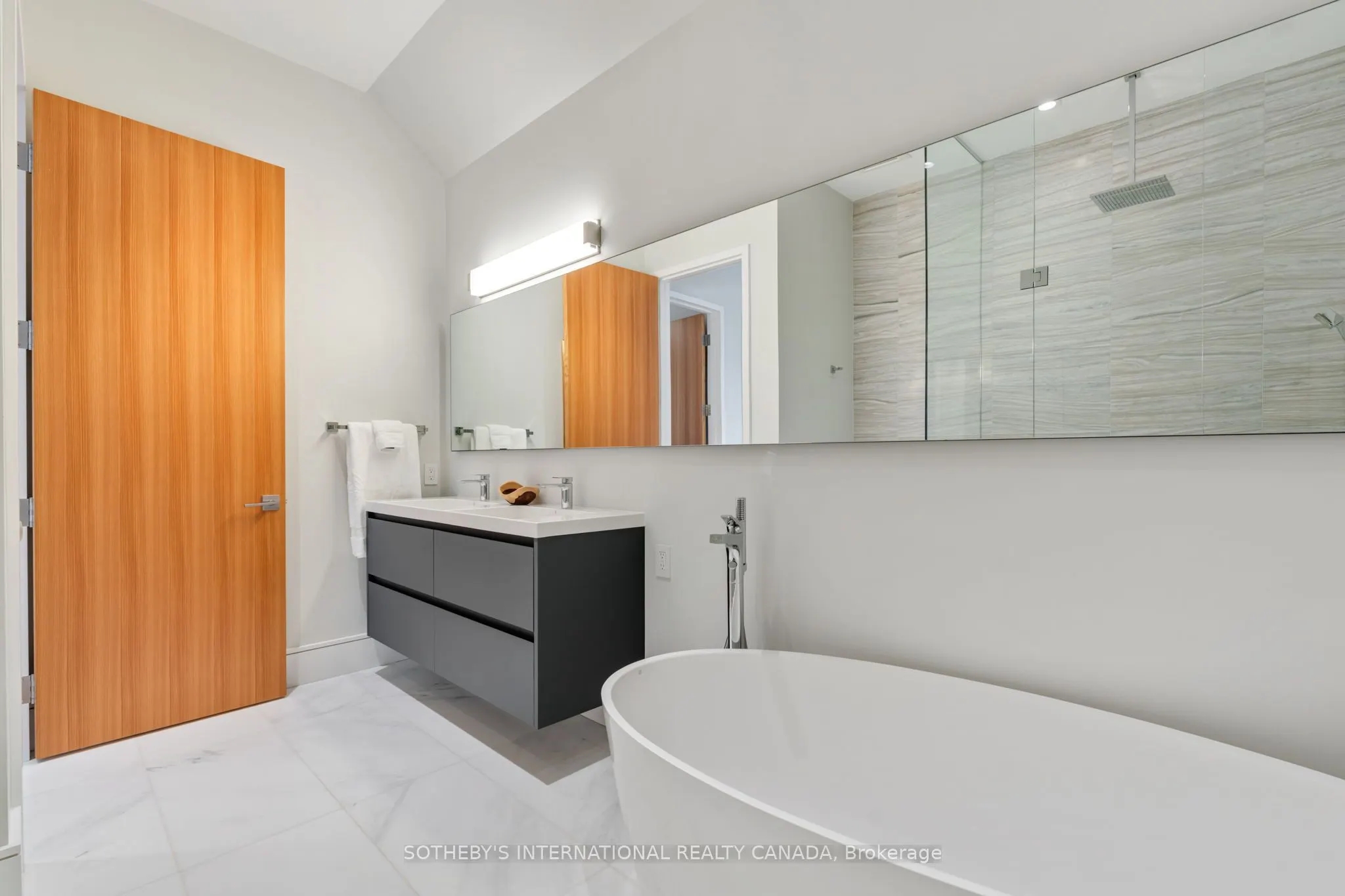 67 Heath Street W