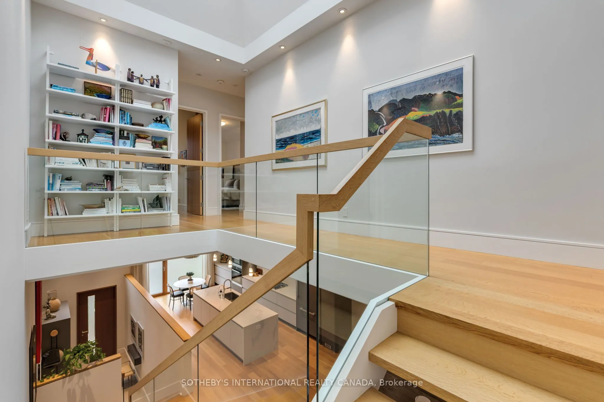 67 Heath Street W