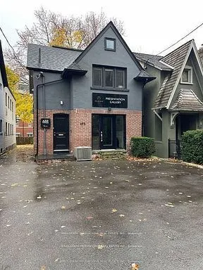 493 Davenport Road