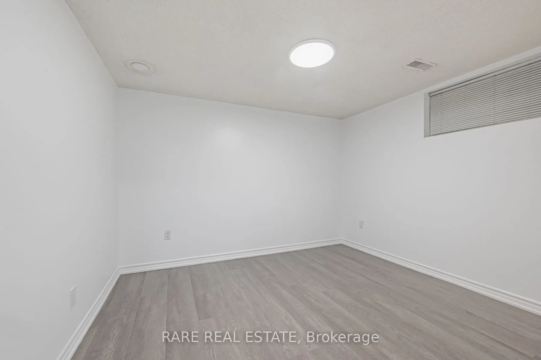 27 Danby Avenue, #2