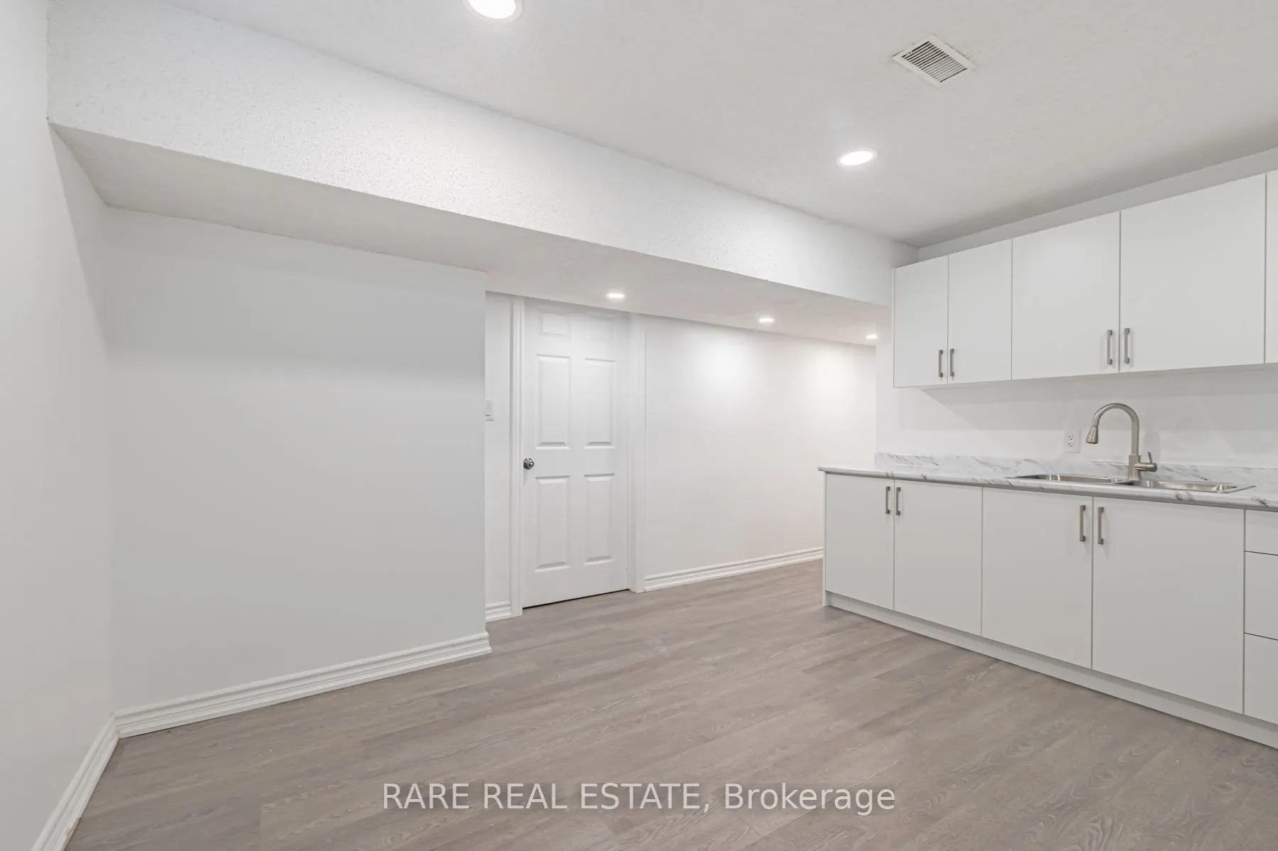 27 Danby Avenue, #2