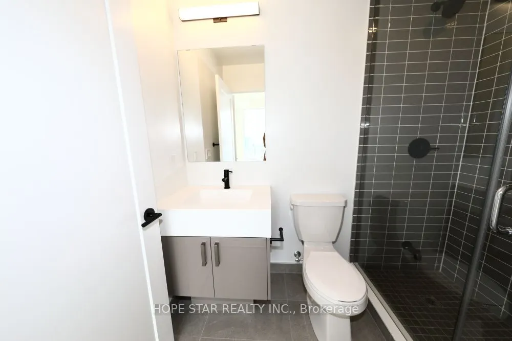 280 Dundas Street W, #2907