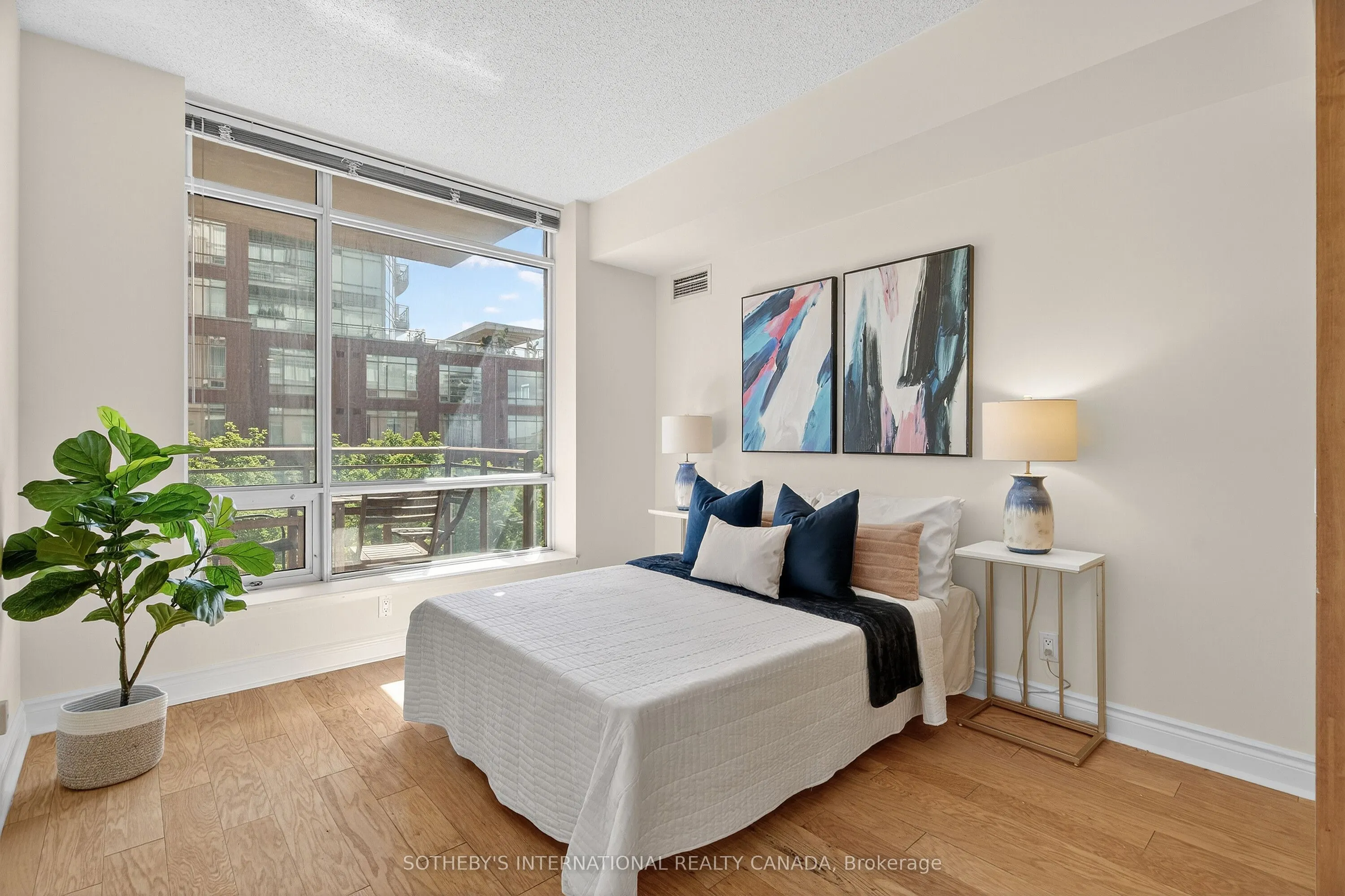 500 Queens Quay W, #405W