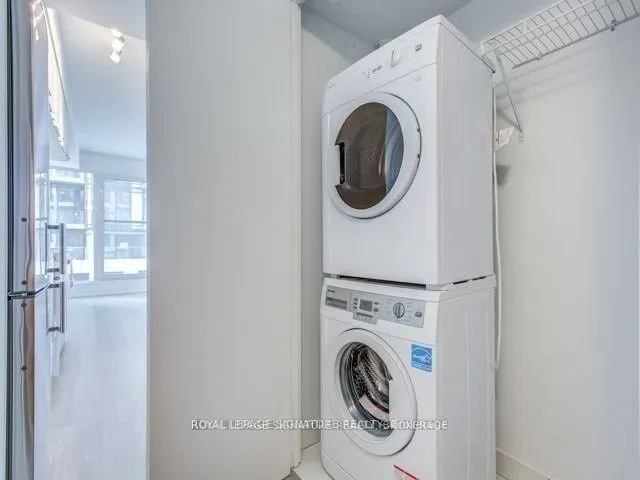 181 Dundas Street E, #1603