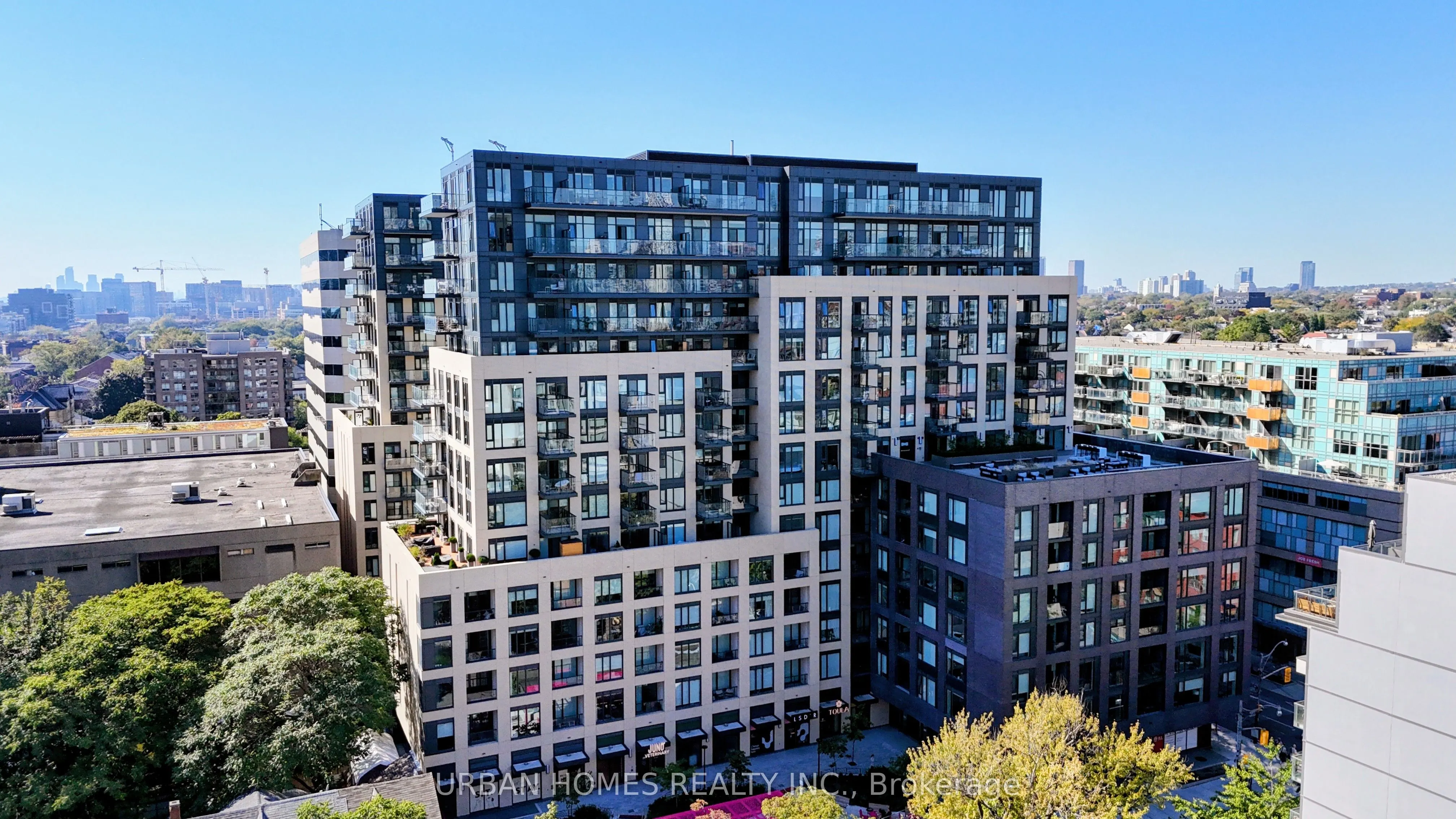 543 Richmond Street W, #737