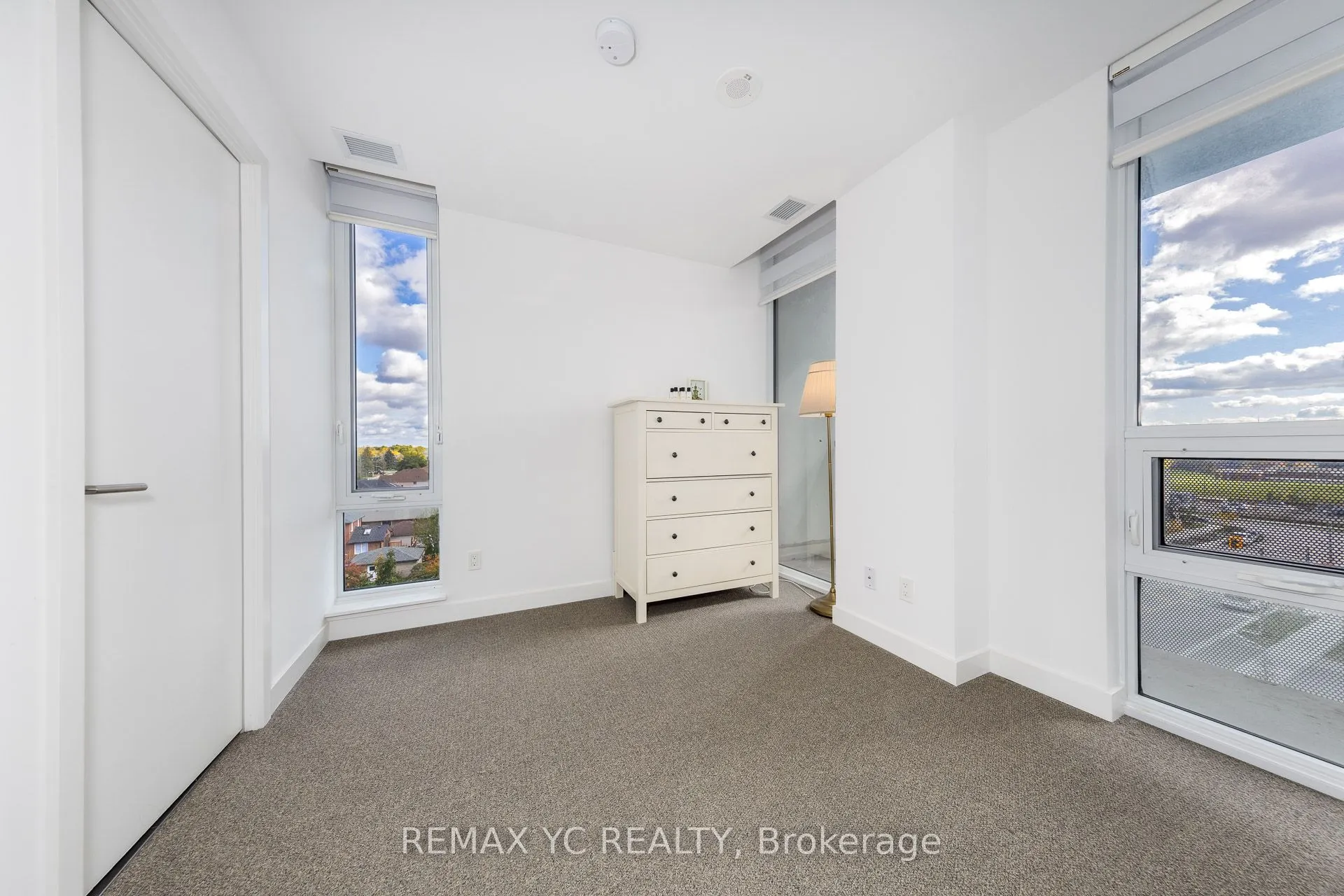 120 Varna Drive, #715
