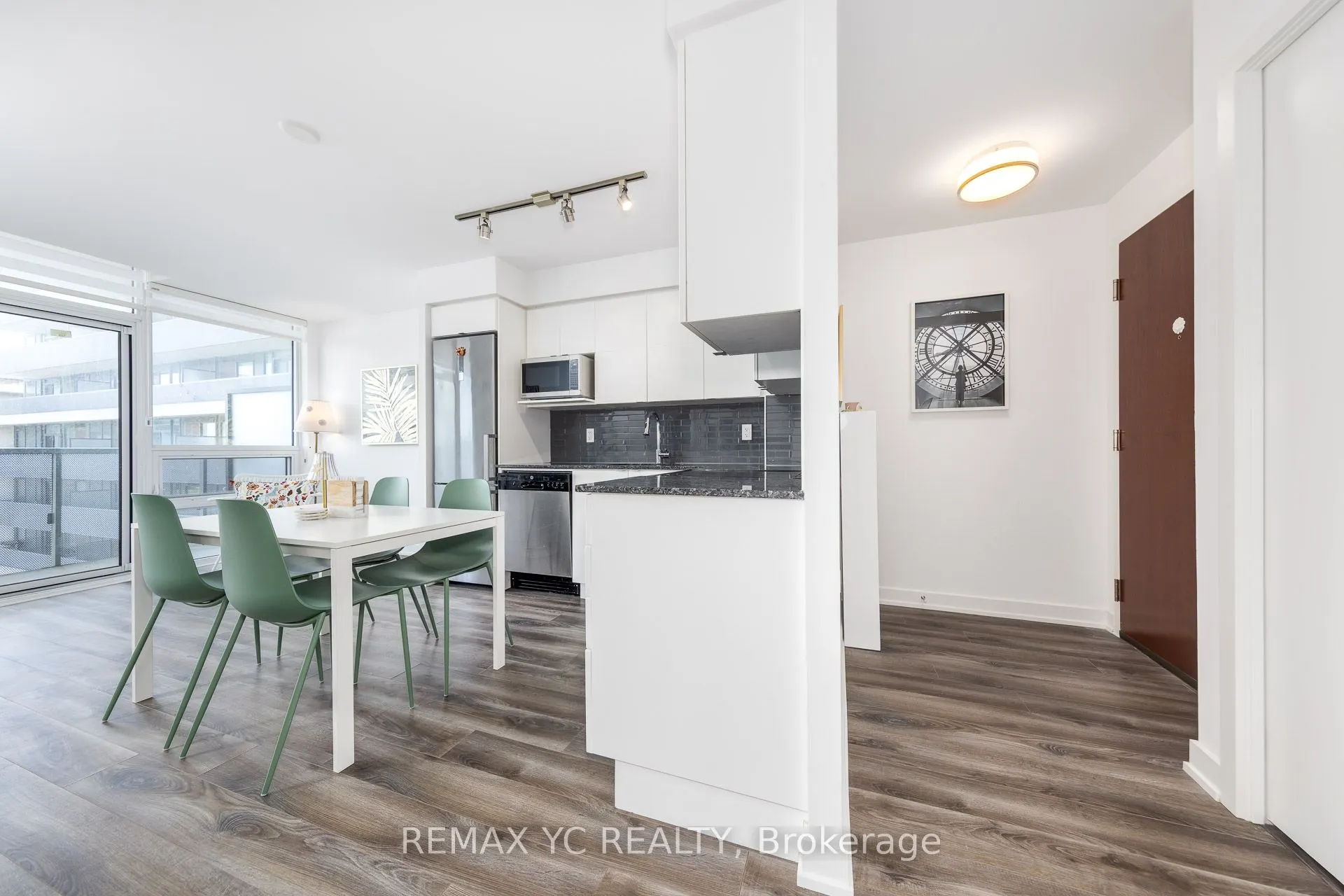 120 Varna Drive, #715